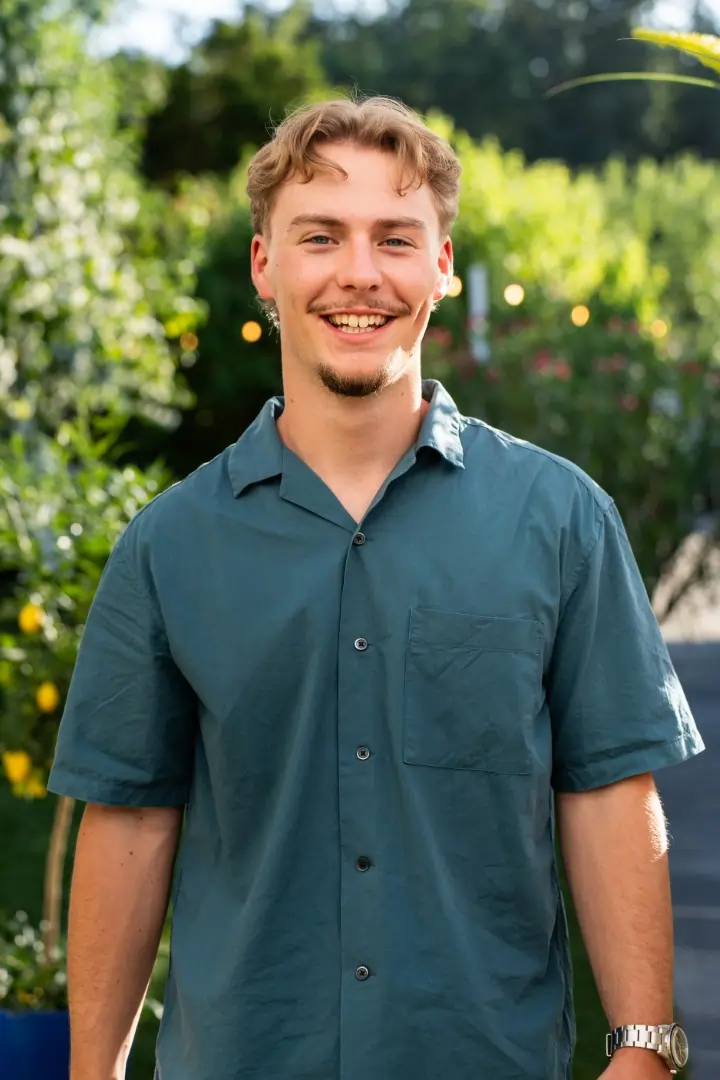 Portrait de DIMITRI CALOZ